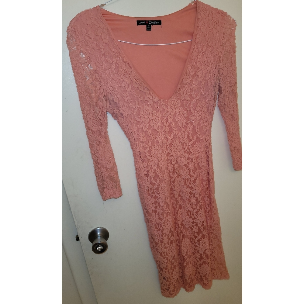 V-neck lace dress